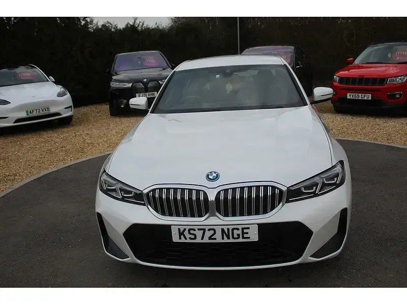 Used BMW 330e M Sport 288 HP (211 kW) 2023 Mineral white metallic Sedan