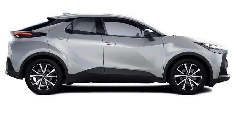 New Toyota C-HR Design 140 HP (102 kW) 2025 Silver SUV