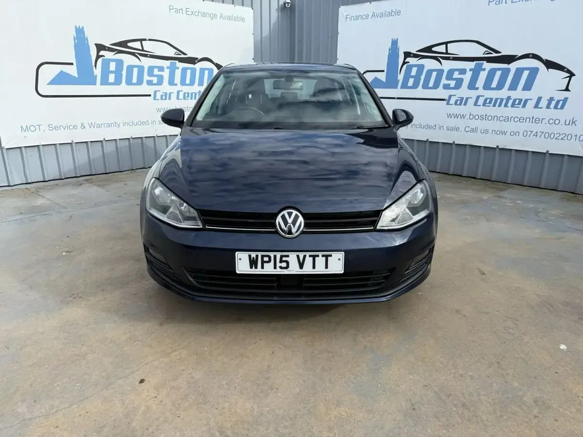 Używany VW Golf VII Match 105 KM (77 kW) 2015 Niebieski Hatchback