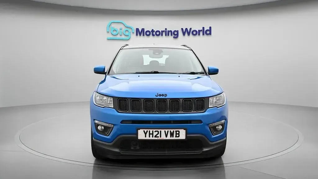 Usado Jeep Compass Night Eagle 140 CV (102 kW) 2021 Azul SUV