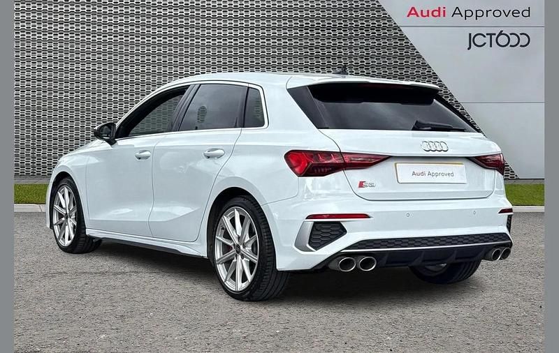 Used Audi S3 Sportback Comfort 310 HP (228 kW) 2023 White Hatchback