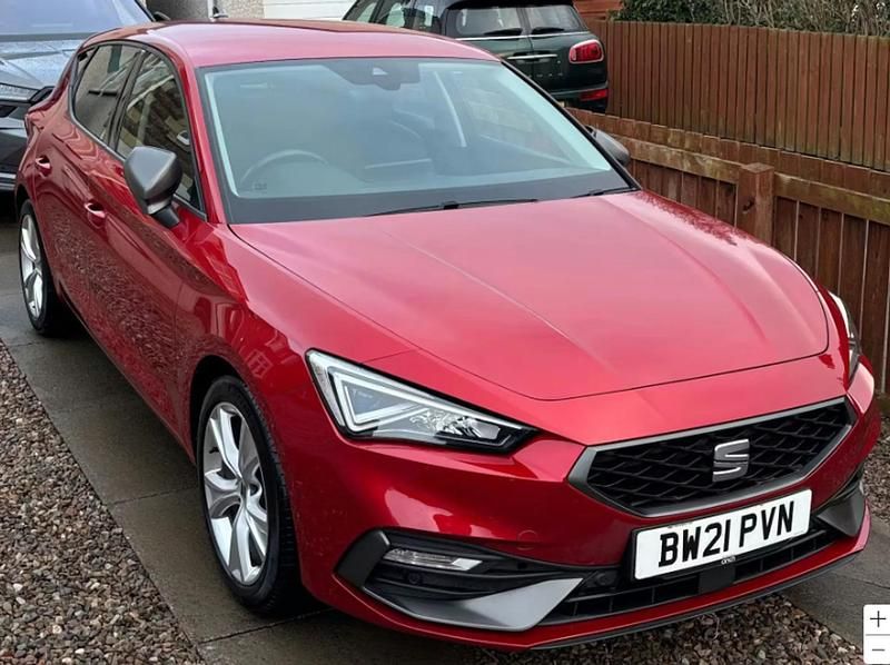 Red Used 2021 Seat Leon FR Hatchback | £12,899 (Super price) - Image 1/1