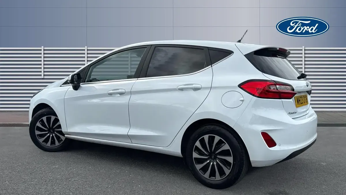 Used Ford Fiesta Titanium 101 HP (74 kW) 2023 White Hatchback
