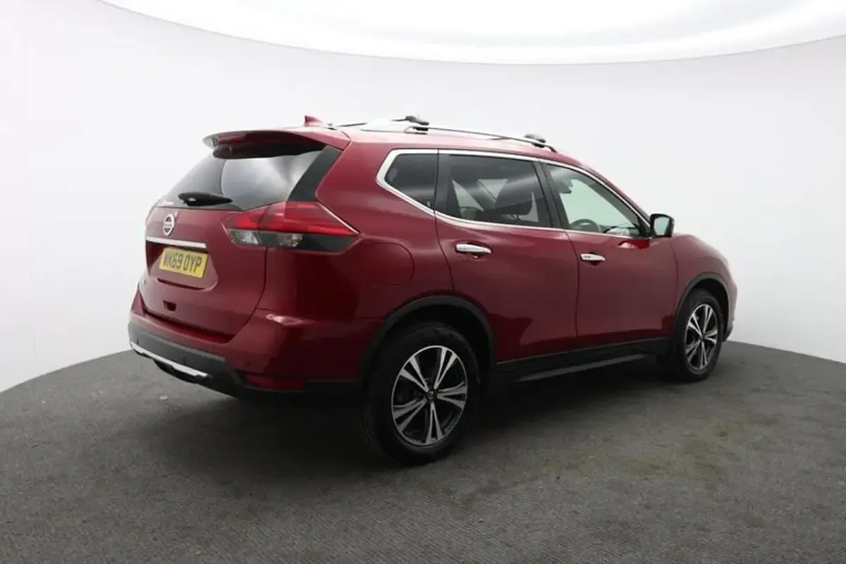 Used Nissan X-Trail N-Connecta 148 HP (108 kW) 2020 Red SUV