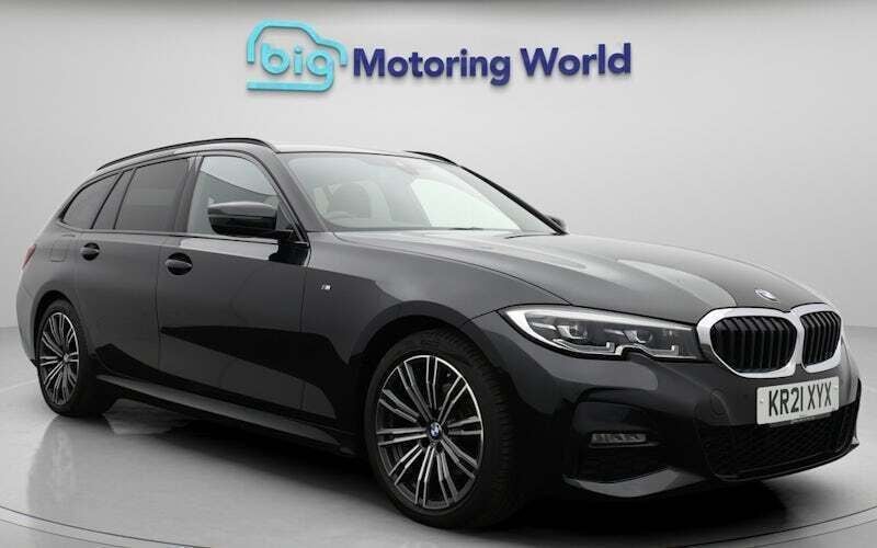 Used 2021 BMW 320 M Sport Estate | £25,222 (Fair price) - Image 1/4