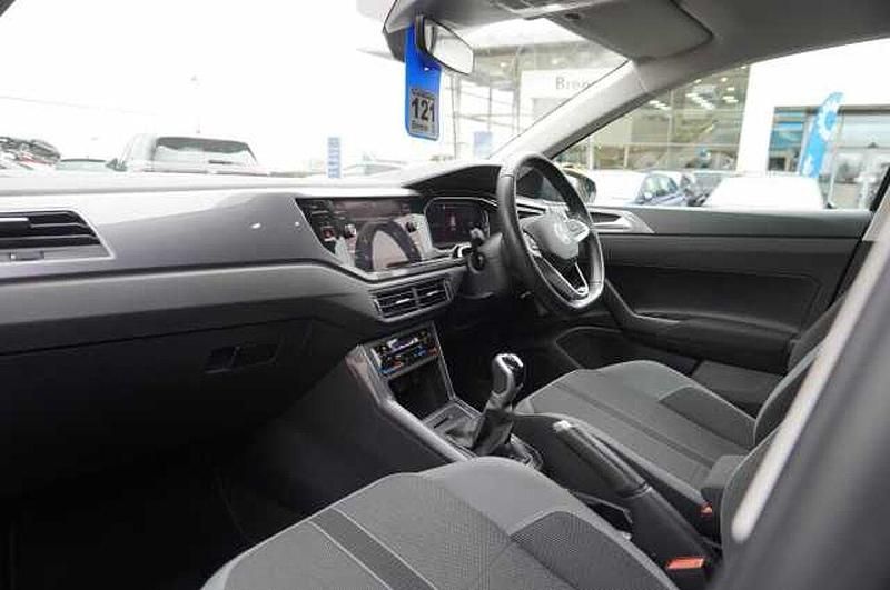 Used VW Polo 95 HP (69 kW) 2023 Hatchback