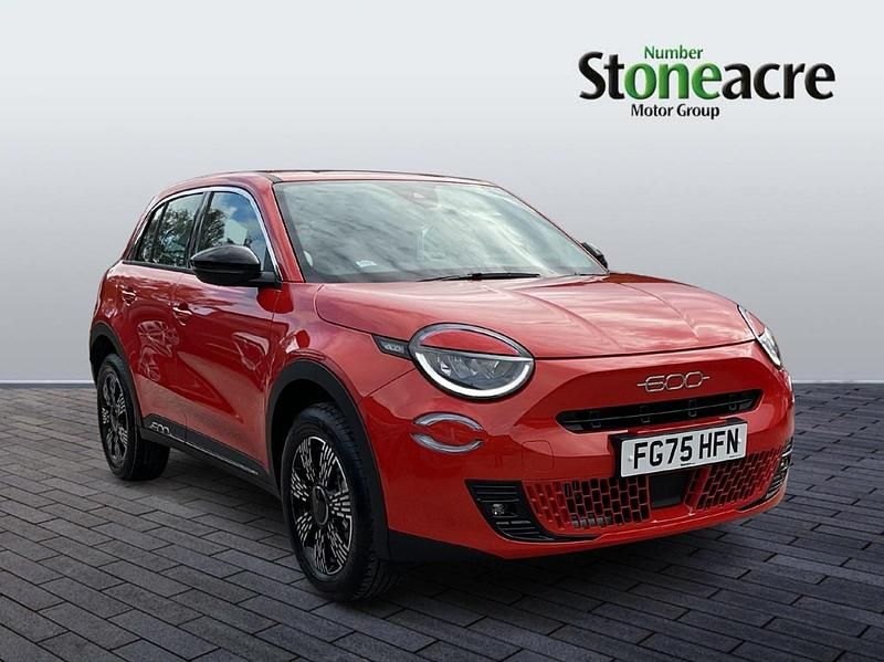 Orange New 2025 Fiat 600 Hatchback | £18,495 - Image 1/4