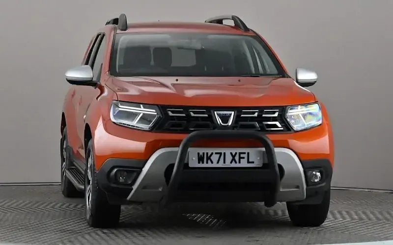 Used Dacia Duster Prestige 116 HP (85 kW) 2021 Orange SUV