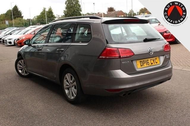 Used VW Golf VII SE 150 HP (110 kW) 2016 Grey Estate