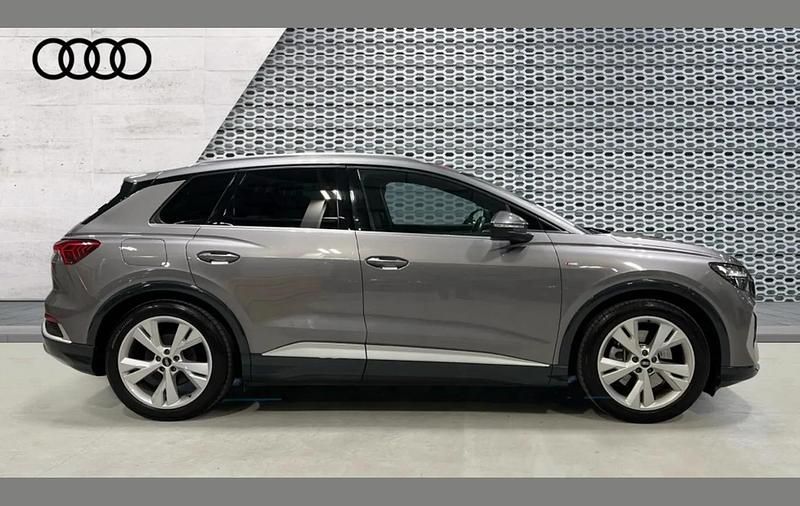 Used Audi Q4 e-tron S-Line 150 kW (204 HP) 2021 Grey SUV