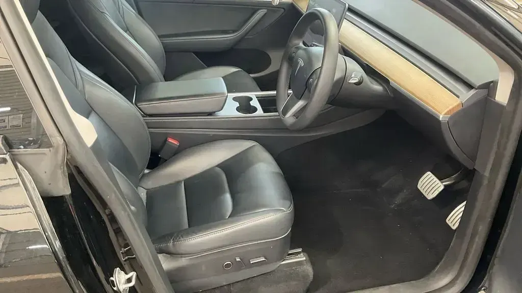 Used Tesla Model Y Performance 392 kW (534 HP) 2023 Black SUV