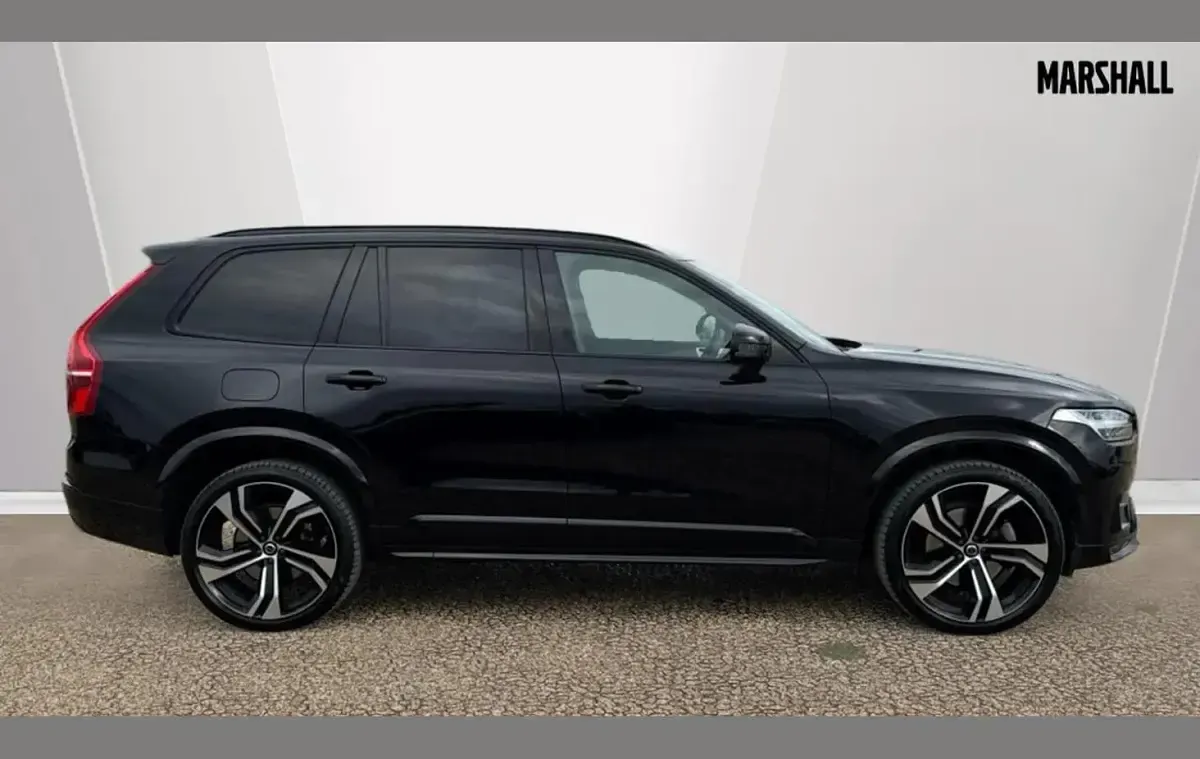 Usado Volvo XC90 Ultra 455 HP (334 kW) 2025 Preto SUV