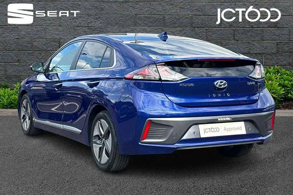 Used Hyundai Ioniq Premium SE 141 HP (103 kW) 2020 Blue Hatchback