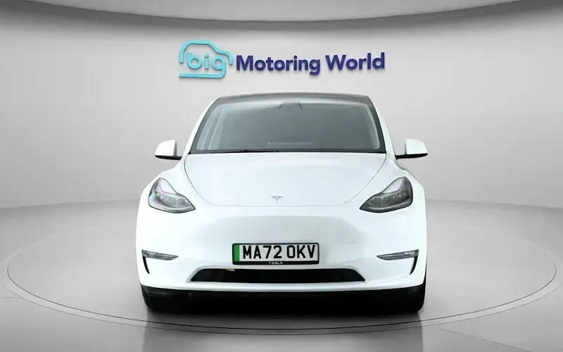 Used Tesla Model Y Long Range AWD 286 kW (389 HP) 2025 SUV