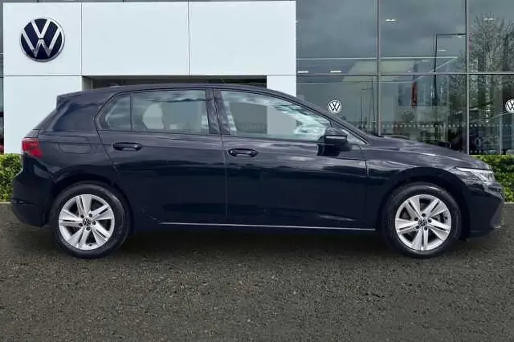 Używany VW Golf VIII 110 KM (80 kW) 2022