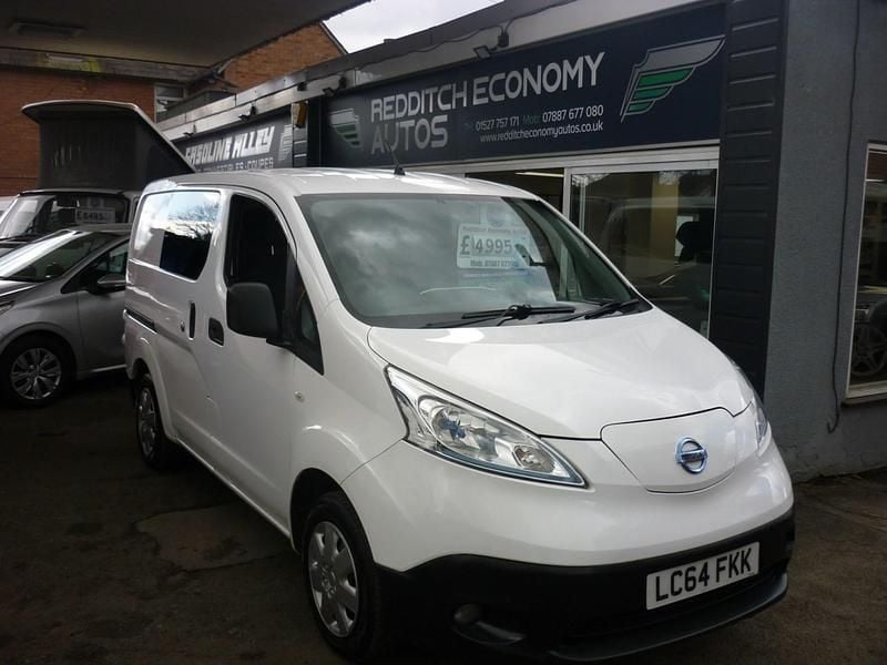 White Used 2014 Nissan e-NV200 Acenta Van | £3,295 - Image 1/4