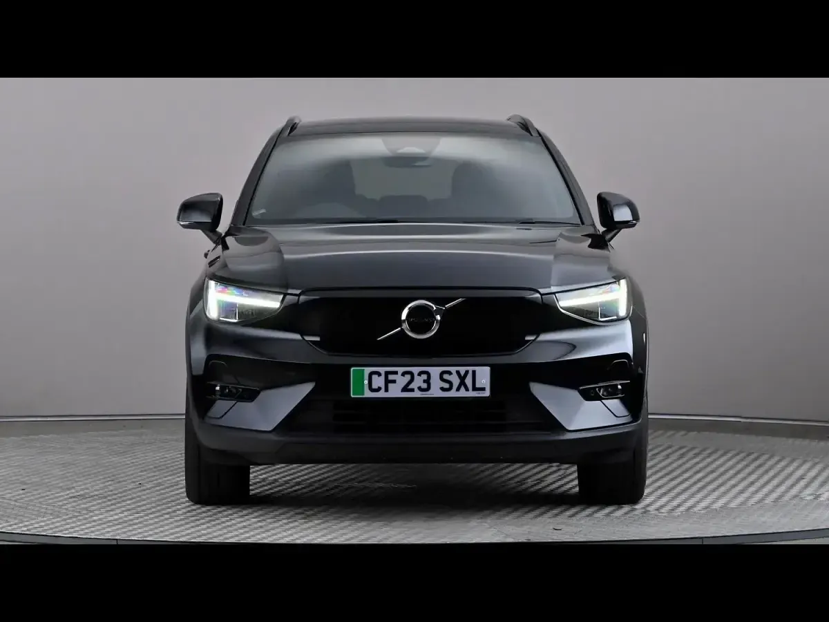 Used Volvo XC40 Plus 169 kW (231 HP) 2023 Black SUV