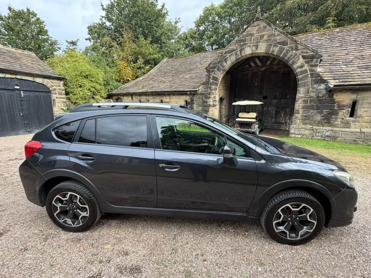 Used Subaru XV 144 HP (105 kW) 2015 Grey SUV