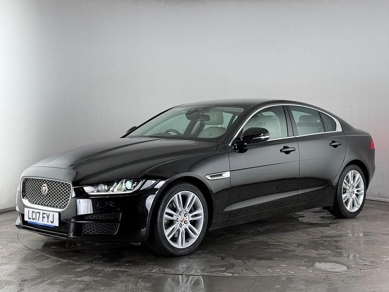 Used Jaguar XE Ingenium 2017 Black Sedan