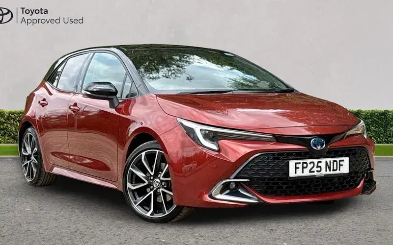 Used Toyota Corolla 178 HP (130 kW) 2026 Hatchback