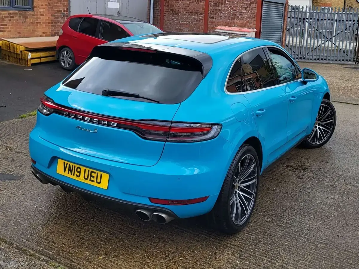 Used Porsche Macan 354 HP (260 kW) 2019 Blue SUV