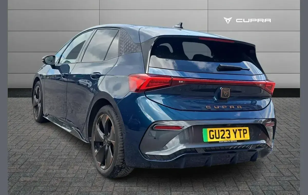 Used Cupra Born e-Boost 169 kW (230 HP) 2023 Blue Hatchback
