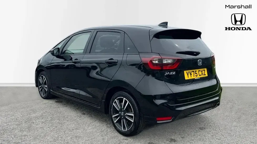 Używany Honda Jazz Advance 122 KM (89 kW) 2025 Czarny Hatchback