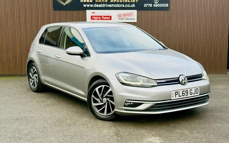 Used VW Golf VIII Edition 131 HP (96 kW) 2020 Hatchback