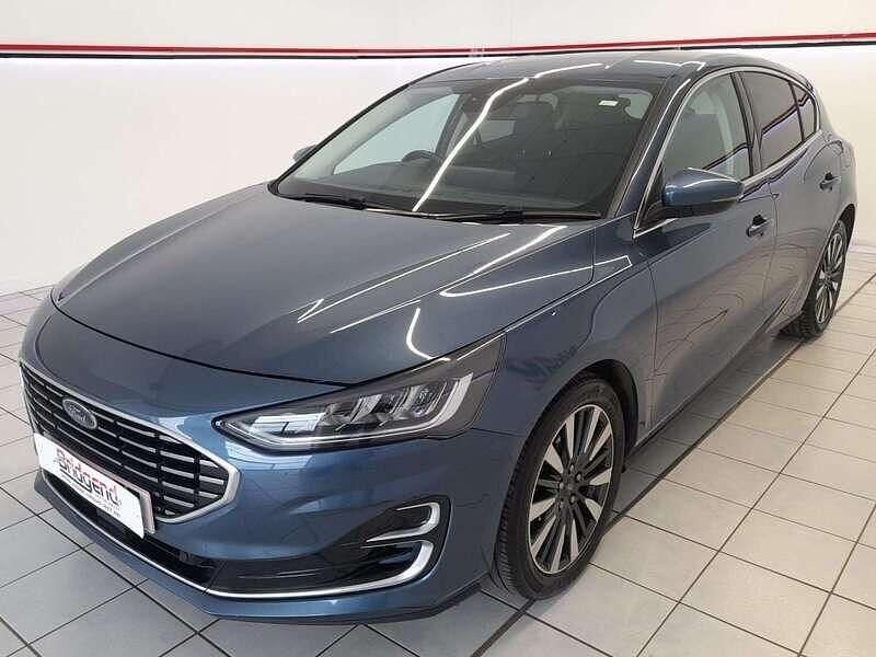 Used Ford Focus Titanium 125 HP (91 kW) 2022 Blue Hatchback