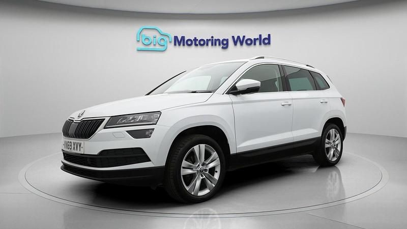 Used Skoda Karoq SE L 2020 White SUV