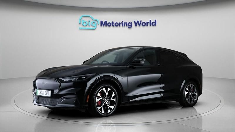 Used Ford Mustang Mach-E Standard Range 194 kW (265 HP) 2022 Black SUV