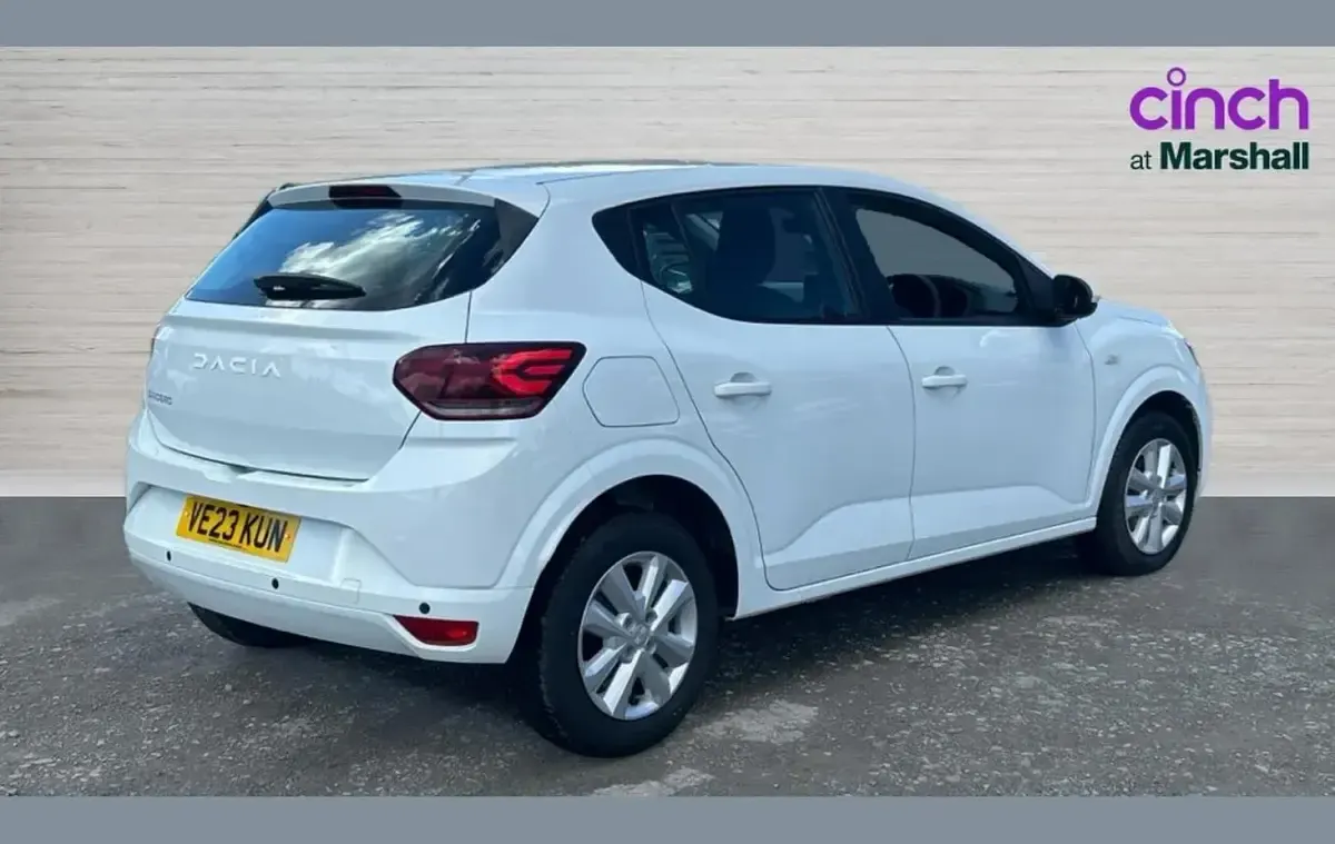 Used Dacia Sandero Expression 91 HP (66 kW) 2023 White Hatchback
