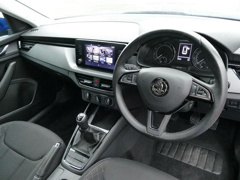 Image 2/4