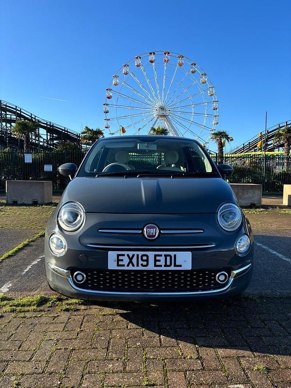 Usado Fiat 500 Lounge 69 CV (50 kW) 2019 Gris Utilitario