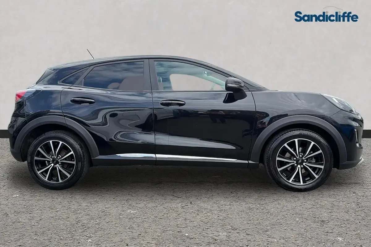 Used Ford Puma Titanium 125 HP (91 kW) 2020 Black SUV