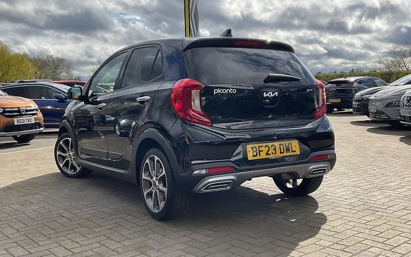 Used Kia Picanto X-Line 67 HP (49 kW) 2024 Hatchback