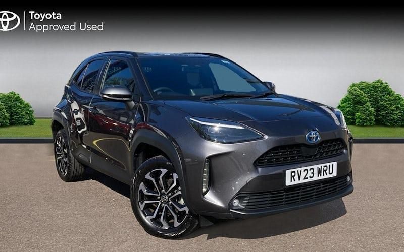 Used Toyota Yaris Hybrid Design 116 HP (85 kW) 2026 Estate