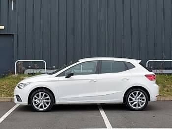 Used Seat Ibiza XCELLENCE 115 HP (84 kW) 2024 White Hatchback
