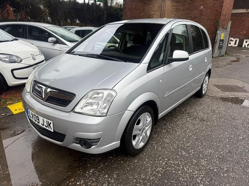 Used Vauxhall Meriva Active 2009 Silver MPV