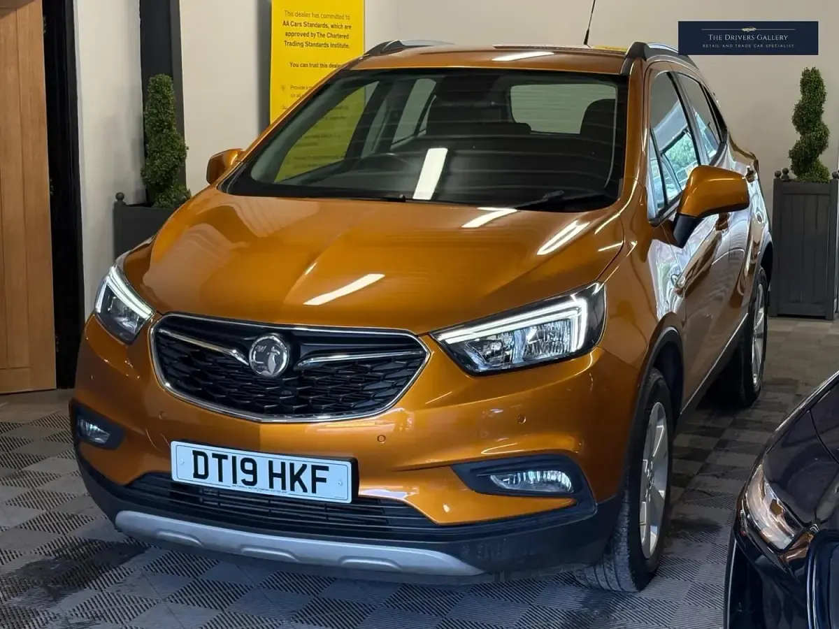 Used Vauxhall Mokka X Design Edition 136 HP (100 kW) 2019 Orange SUV