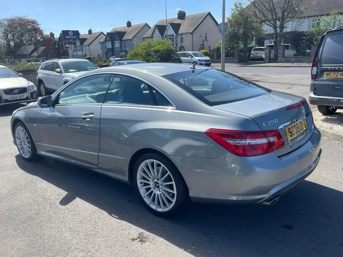 Used Mercedes E350 2009 Grey Coupe