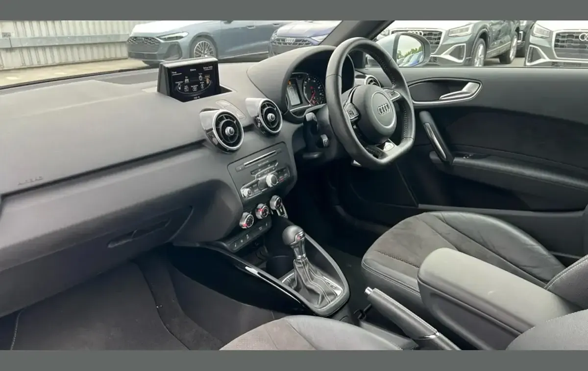 Used Audi A1 Black Edition 147 HP (108 kW) 2017 Silver Hatchback