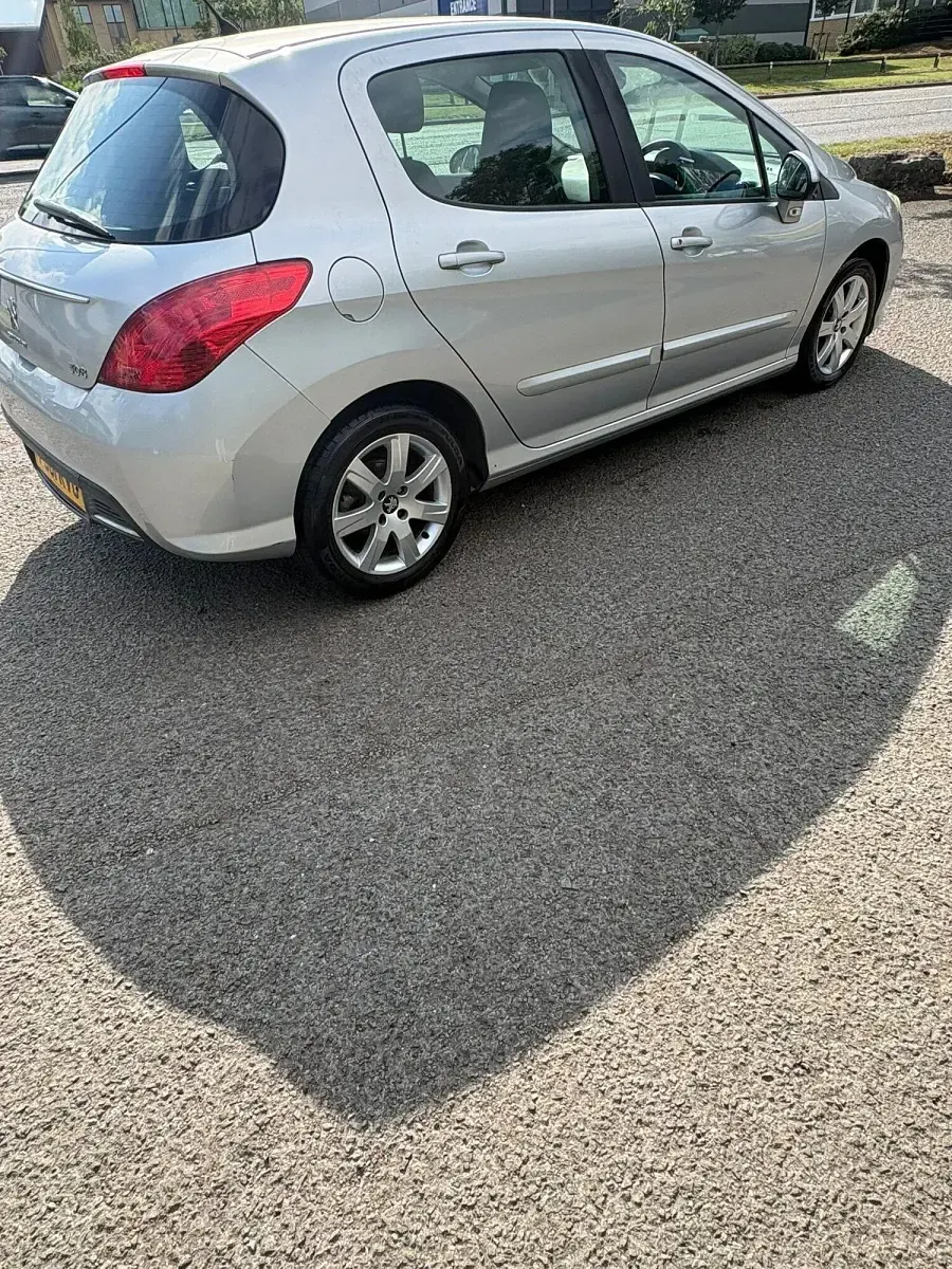 Used Peugeot 308 Active 2012 Silver Hatchback