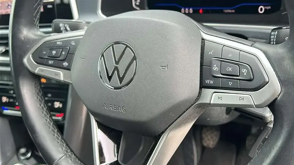 Used VW T-Roc Style 150 HP (110 kW) 2023 Silver SUV