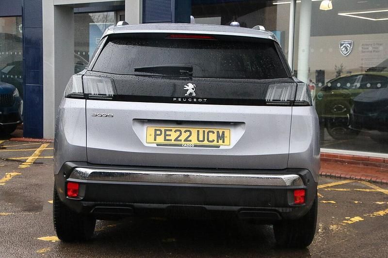 Used Peugeot 3008 Allure Premium 129 HP (94 kW) 2022 Grey SUV