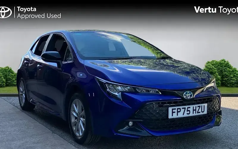 Used Toyota Corolla 178 HP (130 kW) 2025 Hatchback