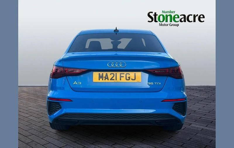 Used Audi A3 Comfort 150 HP (110 kW) 2021 Blue Sedan
