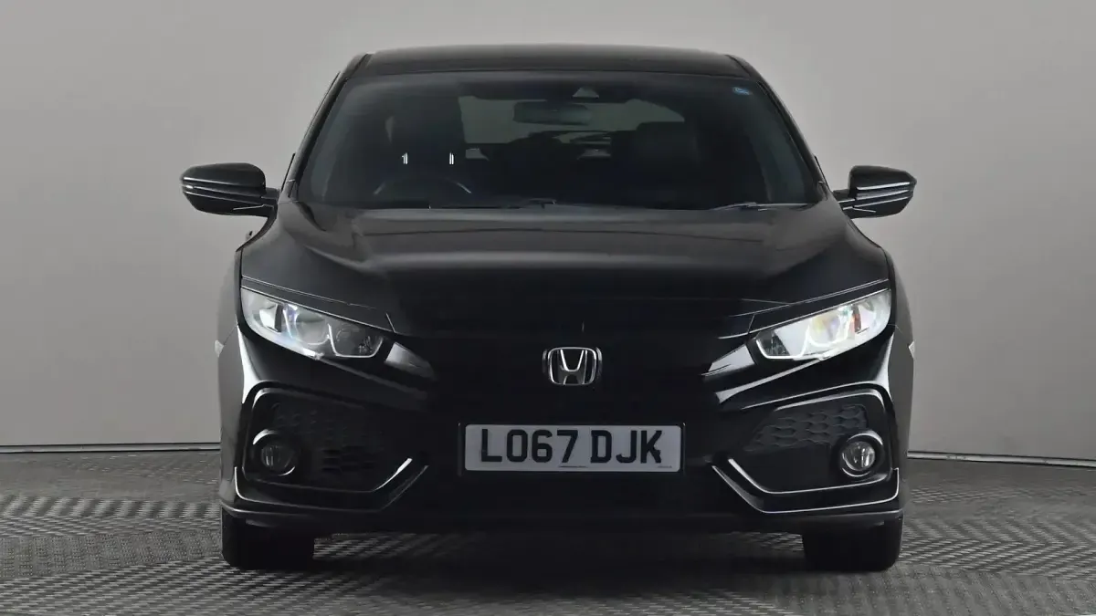 Used Honda Civic SR 129 HP (94 kW) 2017 Black Hatchback