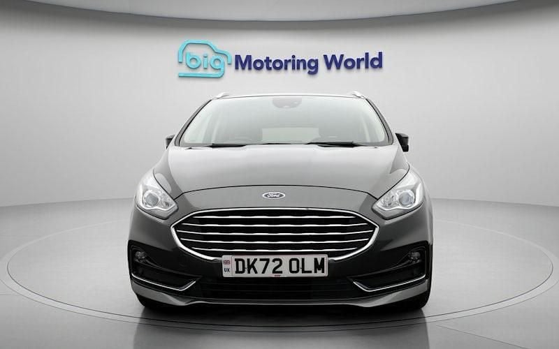 Used Ford S-MAX Titanium 190 HP (139 kW) 2021 Grey MPV
