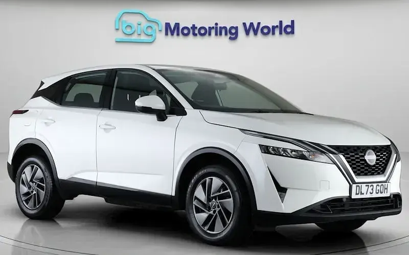 Używany Nissan Qashqai Acenta Premium 158 KM (116 kW) 2023 SUV